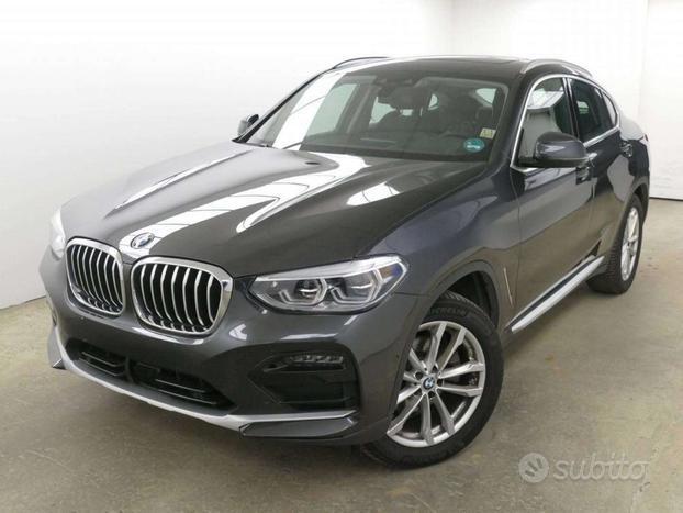 BMW X4 2021 hibrid de vânzare