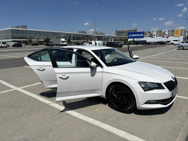 Škoda Superb 2018 benzina de vânzare